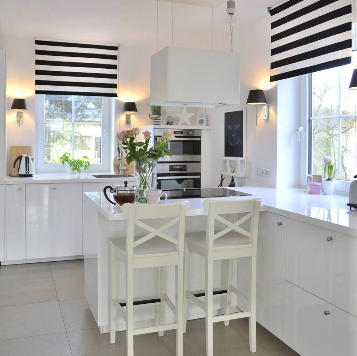 weiße minimalistische küchen - tolle fotos und inspirationen